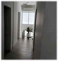 722 ANG MO KIO AVENUE 8 (D20), Shop House #569567131